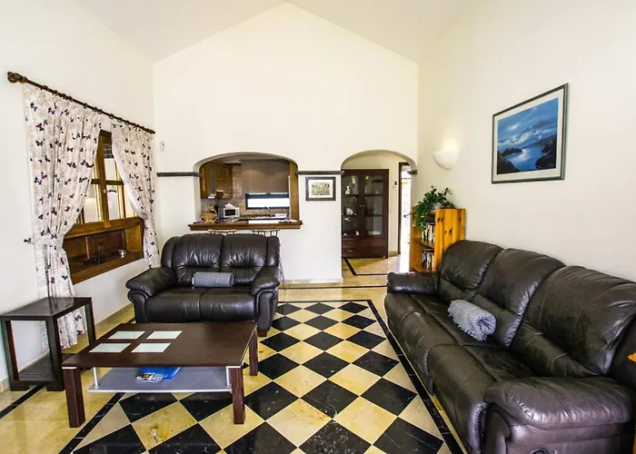 וילה 216 - Helena By Now Ltd *