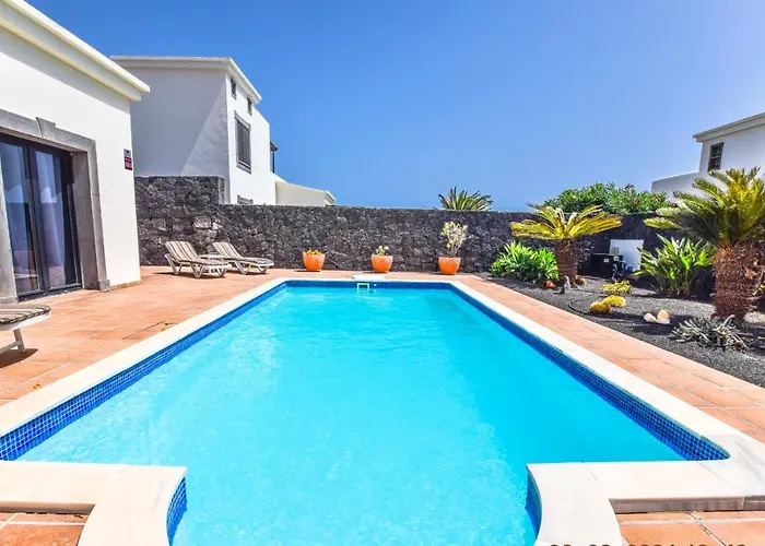 216 - Helena By Now Ltd * Playa Blanca (Lanzarote)